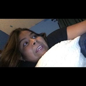 Meet your Posher, Yaneli